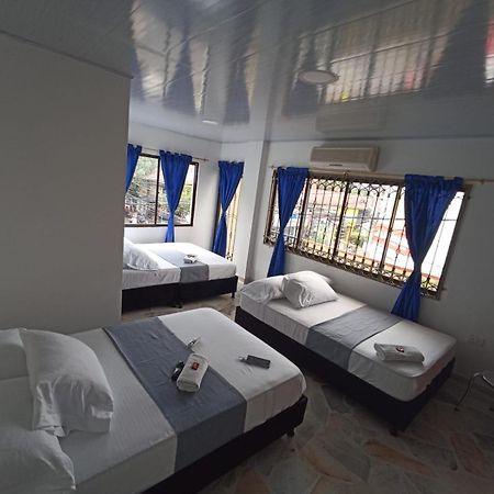 Hotel Santander Express เนย์บา ภายนอก รูปภาพ
